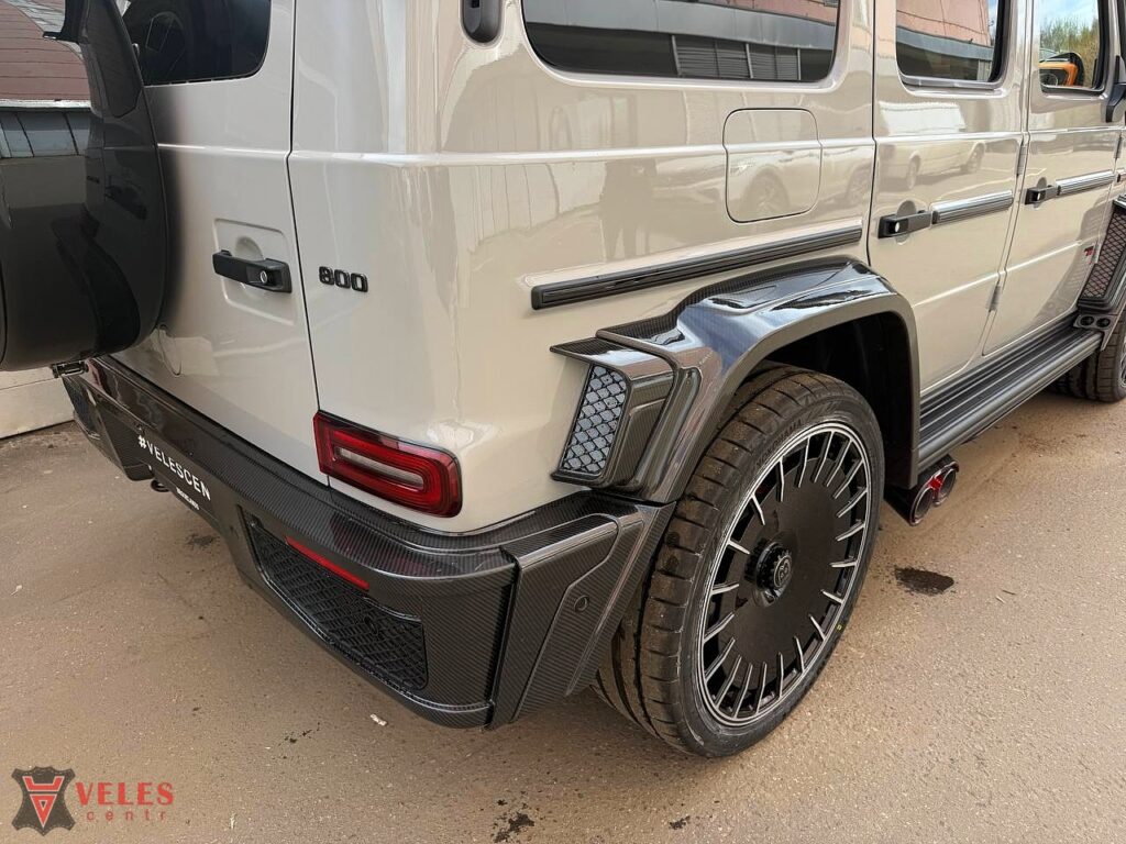 Установка карбонового обвеса G-class