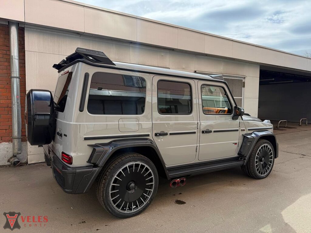 Установка карбонового обвеса G-class